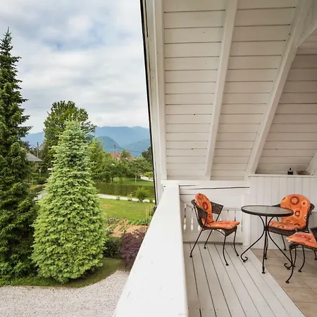 Διαμέρισμα Katja *